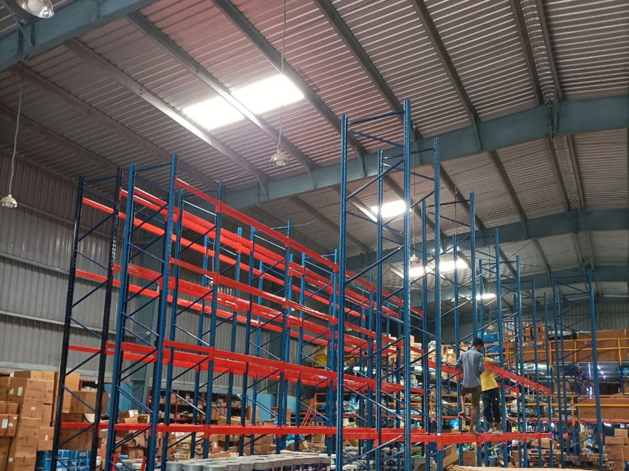 458719437_SM auto lucknow5.png